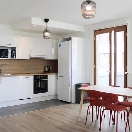 Spacious Nest Overlooking Sacre-coeur Eiffel Tower Saint-Denis (Seine-Saint-Denis)
